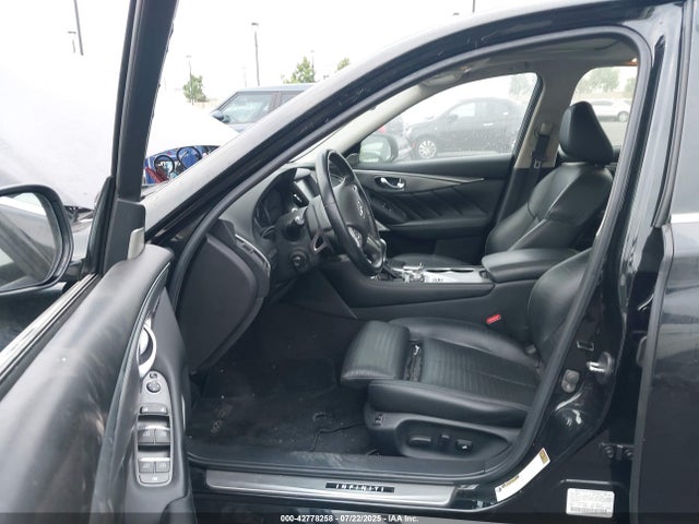JN1EV7AP1HM733497 Infiniti 2017