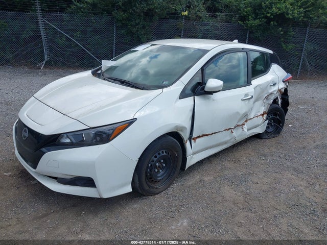 Nissan Leaf 2023 1N4AZ1BVXPC553701 Image 2