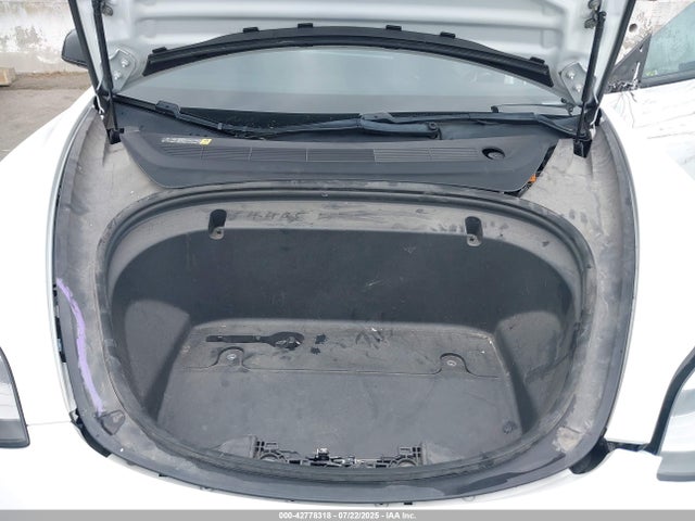 2018 TESLA MODEL 3 5YJ3E1EB4JF067735 Photo 9