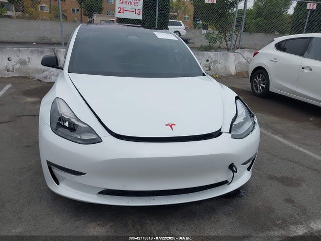 Tesla 2018 2018 5YJ3E1EB4JF067735 Image 12