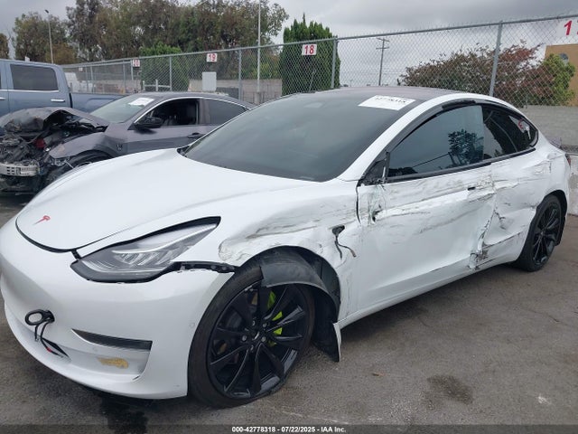 2018 TESLA MODEL 3 5YJ3E1EB4JF067735 Photo 5