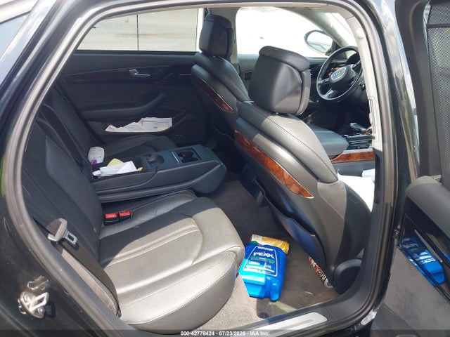 2012 AUDI A8 L WAURVAFD2CN002071 Photo 7