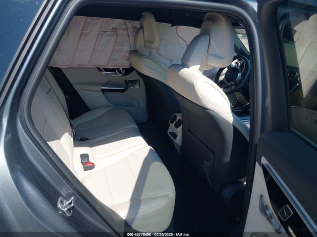W1NKM4HB1PU021719 Mercedes-Benz m254