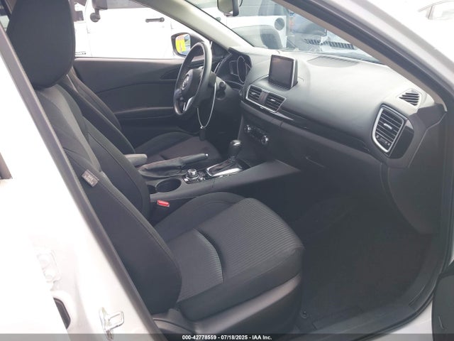JM1BM1W79G1292243 Mazda pe