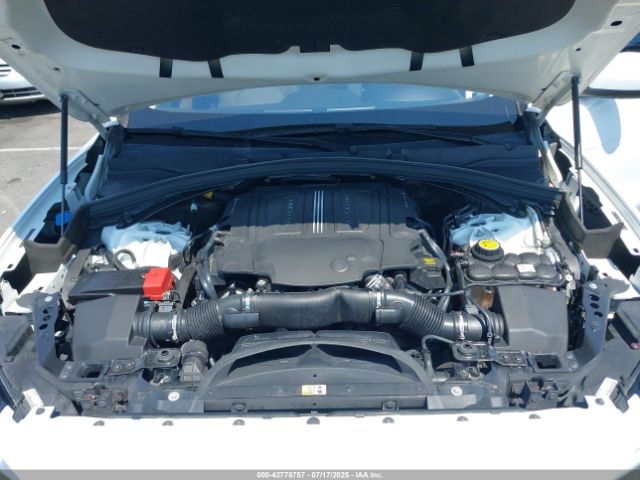 2017 JAGUAR F-PACE SADCK2BV3HA095661 Photo 9