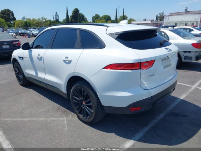 2017 JAGUAR F-PACE SADCK2BV3HA095661 Photo 2
