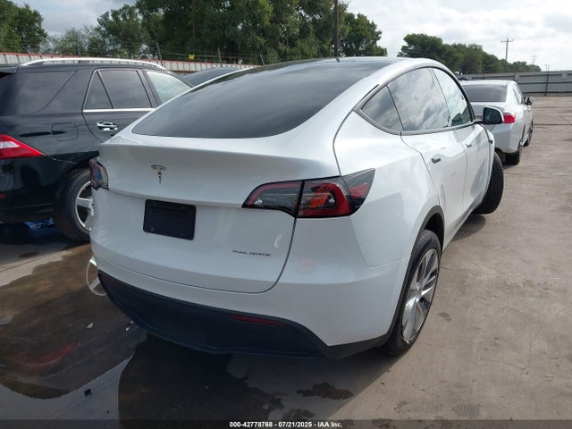 2023 TESLA MODEL Y 7SAYGDEE3PA110658 Photo 3
