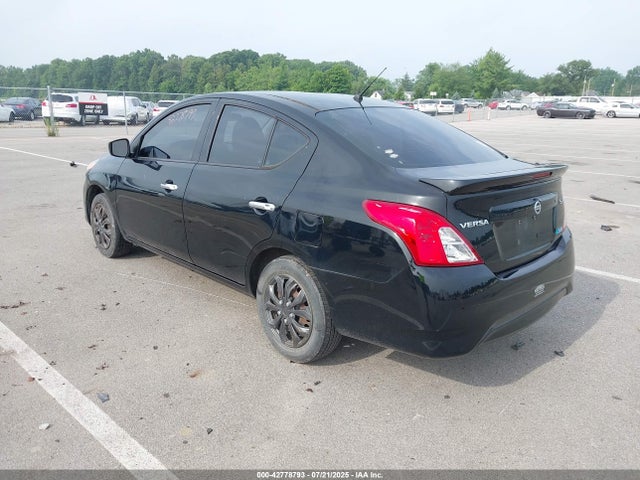 Nissan 2016 2016 3N1CN7AP4GL896189 Image 3