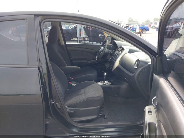 Nissan 2016 2016 3N1CN7AP4GL896189 Image 5