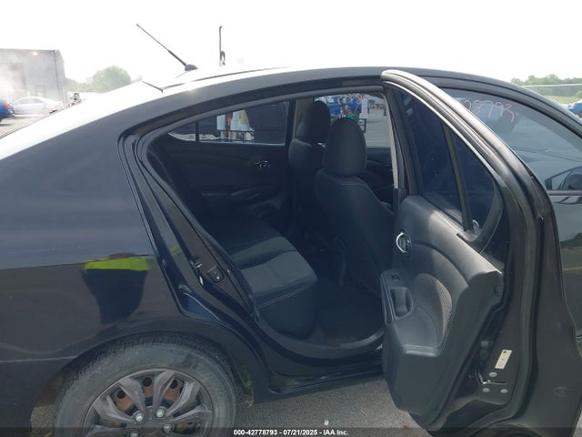 Nissan 2016 2016 3N1CN7AP4GL896189 Image 8