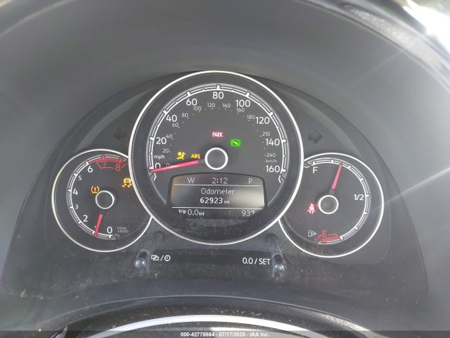3VW517AT5HM822139 Volkswagen 1.8 tsi