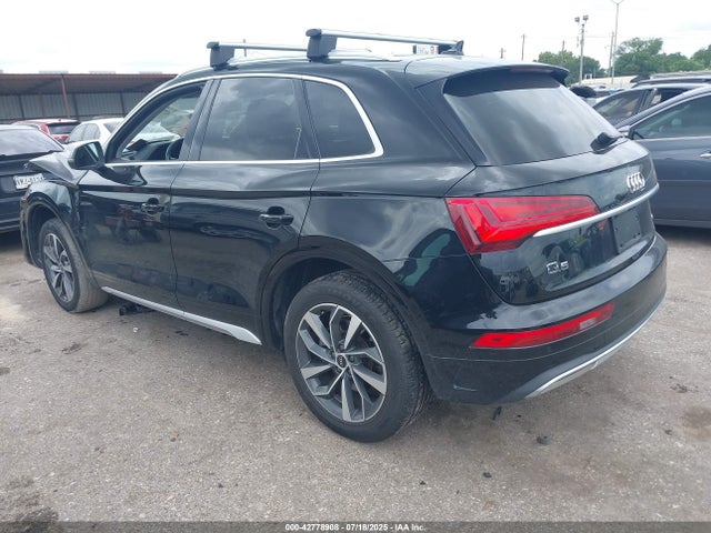 2021 AUDI Q5 WA1BAAFY5M2125363 Photo 2