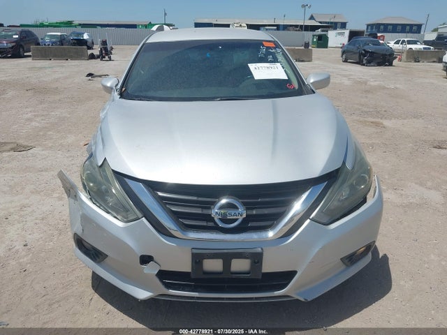 Продаж на аукціоні авто 2017 Nissan Altima 2.5 Sr, vin: 1N4AL3AP0HC261301, номер лоту: 42778921
