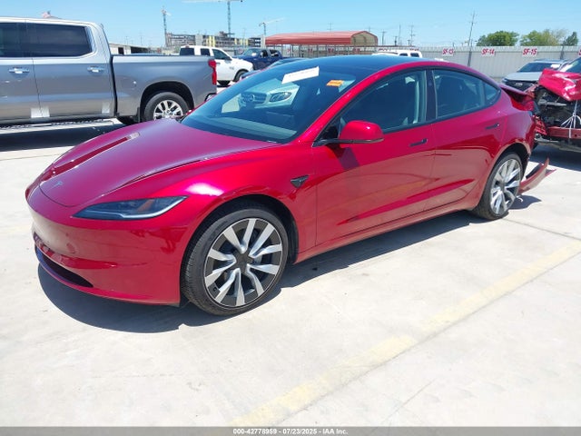 2025 TESLA MODEL 3 5YJ3E1EB1SF905608 Photo 1