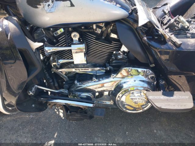 2020 HARLEY-DAVIDSON FLHTCUTG 1HD1MAF1XLB856556 Photo 8