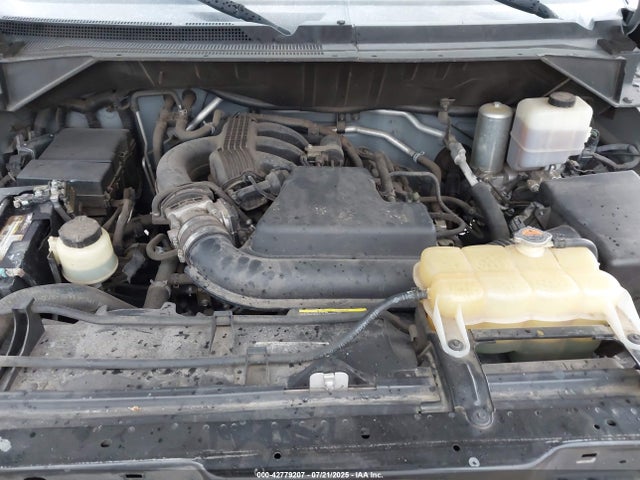 Nissan 2015 2015 1N6BF0KL6FN806903 Image 10