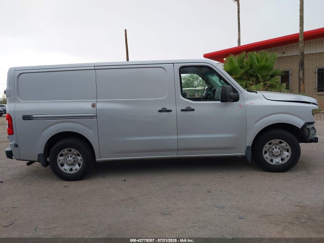 Nissan 2015 2015 1N6BF0KL6FN806903 Image 14