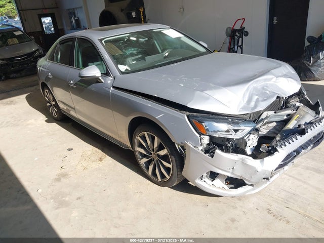 2021 AUDI A4 WAUABAF46MA053815 Photo 0