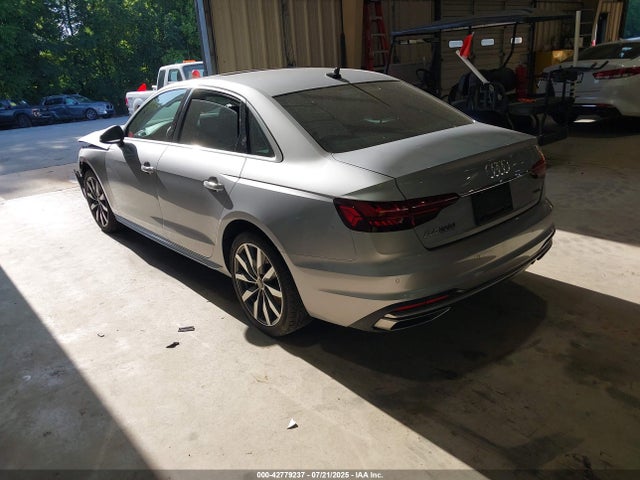 2021 AUDI A4 WAUABAF46MA053815 Photo 2