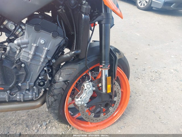 KTM Duke 2020 VBKTU6408LM776130 Image 16