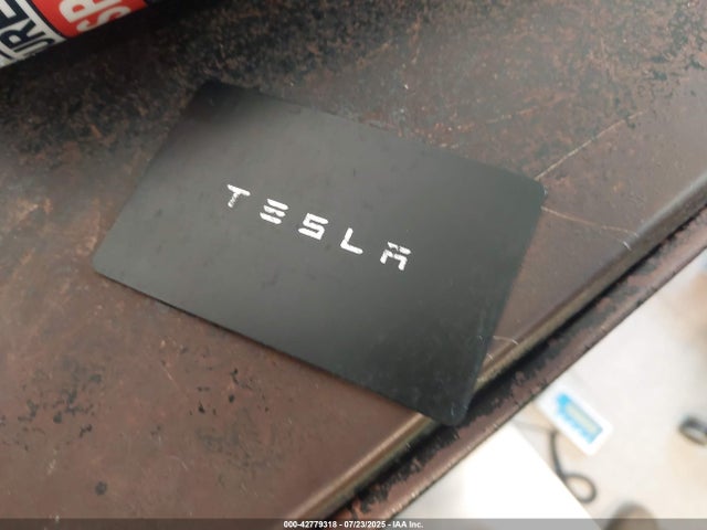 2023 TESLA MODEL Y 7SAYGDEE8PA128301 Photo 10