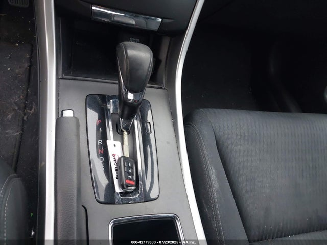 Honda k24w1 2014 1HGCR2F59EA084498 Image 11