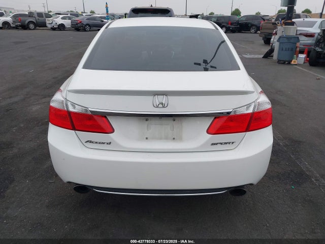 Honda k24w1 2014 1HGCR2F59EA084498 Image 16