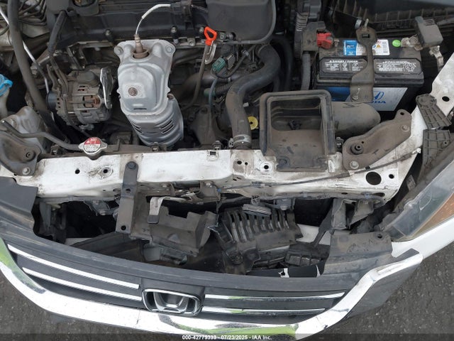 Honda k24w1 2014 1HGCR2F59EA084498 Image 17