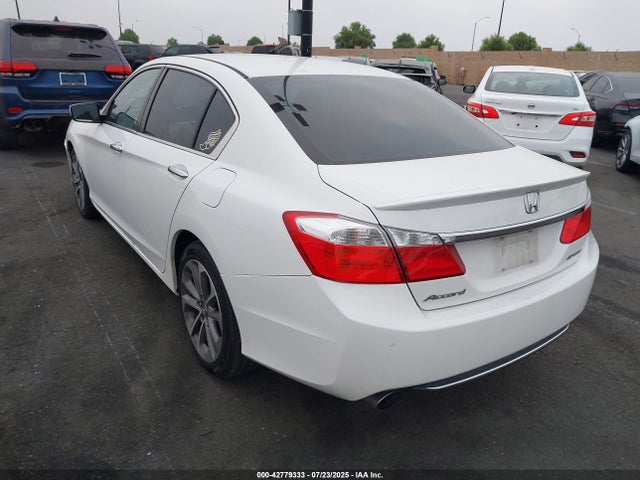 Honda k24w1 2014 1HGCR2F59EA084498 Image 3