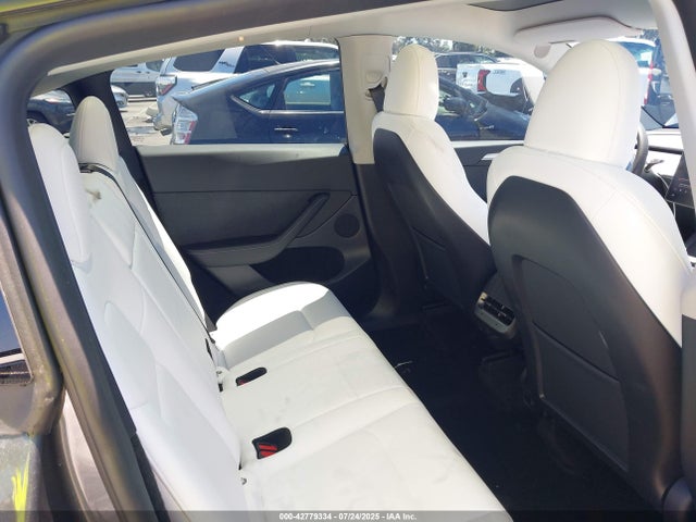 2023 TESLA MODEL Y 7SAYGDEE9PF900386 Photo 7