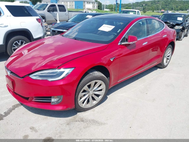 2016 TESLA MODEL S 5YJSA1E26GF168940 Photo 1