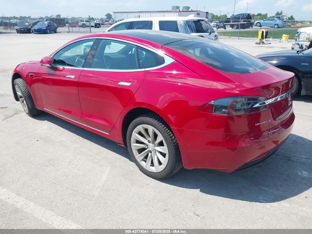 2016 TESLA MODEL S 5YJSA1E26GF168940 Photo 2