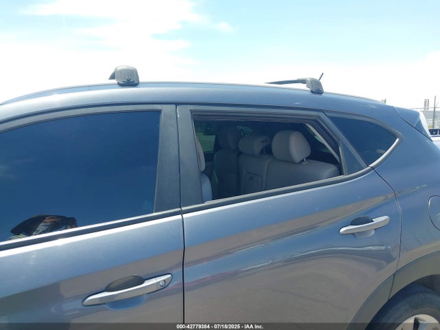 Hyundai Tucson 2016 KM8J33A25GU201629 Image 17