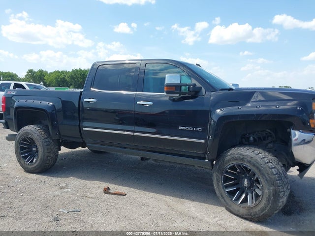 Chevrolet lml 2015 1GC1KWE81FF510217 Image 8