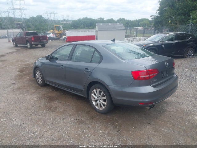 3VWD17AJ5FM234930 Volkswagen 1.8t