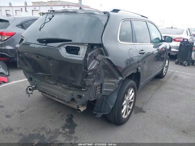 1C4PJLCS5GW337037 Jeep Cherokee