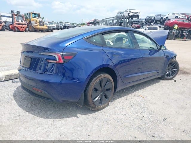 2025 TESLA MODEL 3 5YJ3E1EA1SF995799 Photo 3