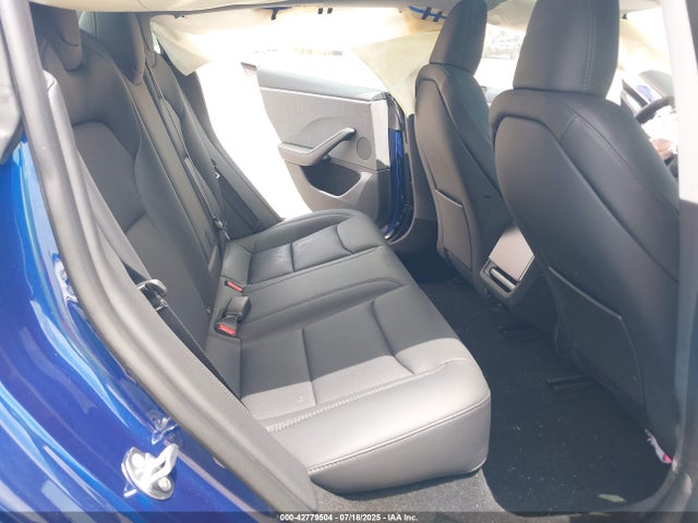 2025 TESLA MODEL 3 5YJ3E1EA1SF995799 Photo 7