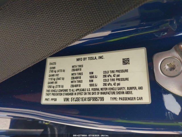 2025 TESLA MODEL 3 5YJ3E1EA1SF995799 Photo 8