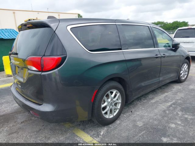 2022 CHRYSLER VOYAGER 2C4RC1CG2NR105567 Photo 3