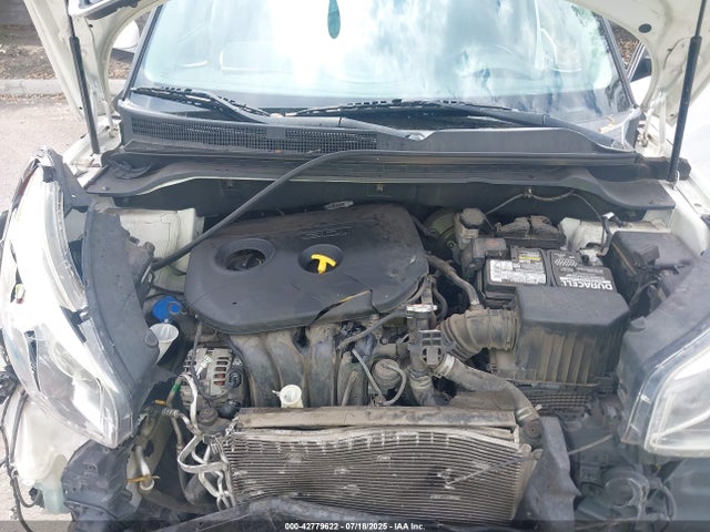 KIA dohc gdi nu 2016 KNDJP3A56G7242160 Image 10