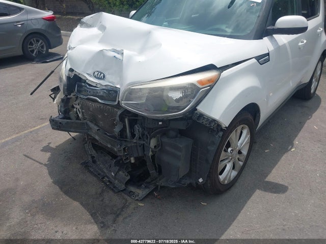 KIA dohc gdi nu 2016 KNDJP3A56G7242160 Image 17