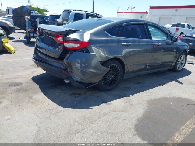 Ford 2016 2016 3FA6P0G79GR177378 Image 4