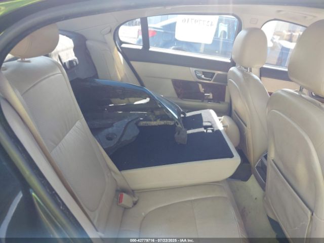 2009 JAGUAR XF SAJWA06B79HR35063 Photo 7