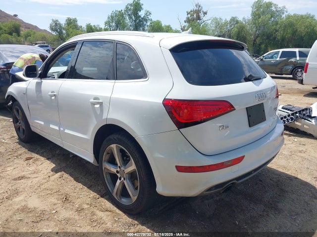 2014 AUDI Q5 WA1DGAFPXEA010277 Photo 2