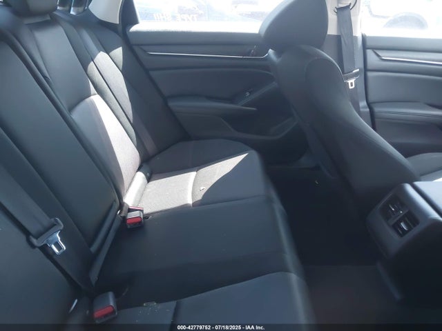 1HGCV1F45KA140672 Honda l15be