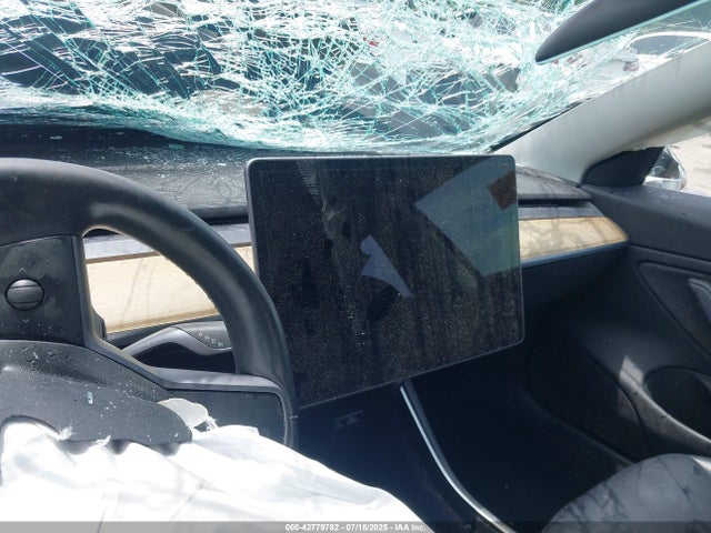 2018 TESLA MODEL 3 5YJ3E1EA9JF016190 Photo 6