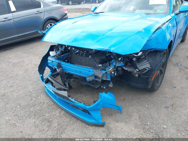 1FAGP8UH8R5129750 Ford 4v