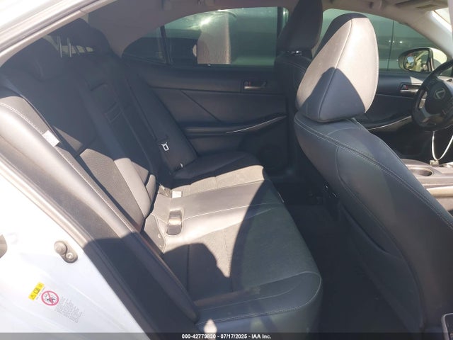 Lexus 8ar-fts 2018 JTHBA1D2XJ5078974 Image 8