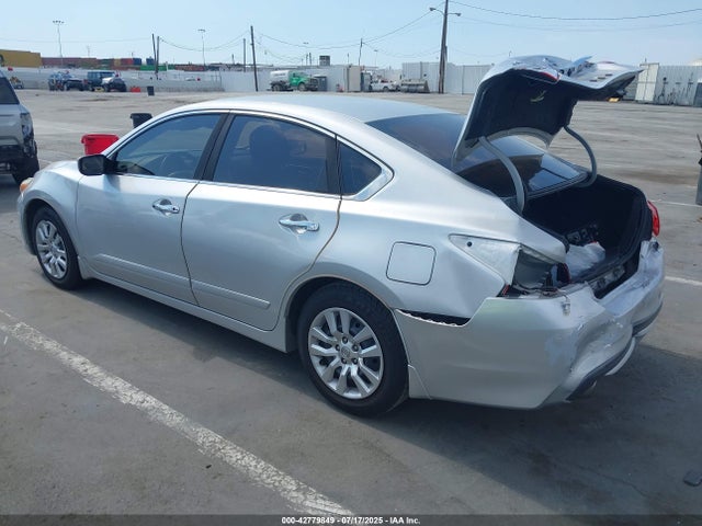 1N4AL3AP8GC164216 Nissan 2016